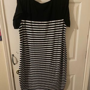 Black & White striped T-shirt Dress Size 2X